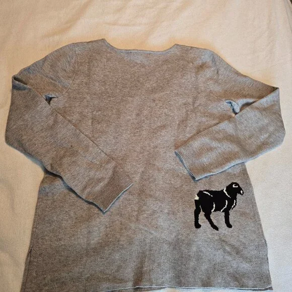 Cracker Barrel Astrologie Small S Sheep Lamb Black White Sweater Crew Sweatshirt - Picture 11 of 16